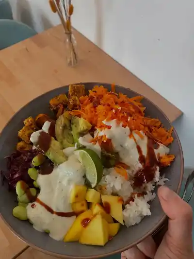 Die bunte Pokebowl…wat hat die euch geschmeckt!😍😍😍 #ernas_mittagstisch
